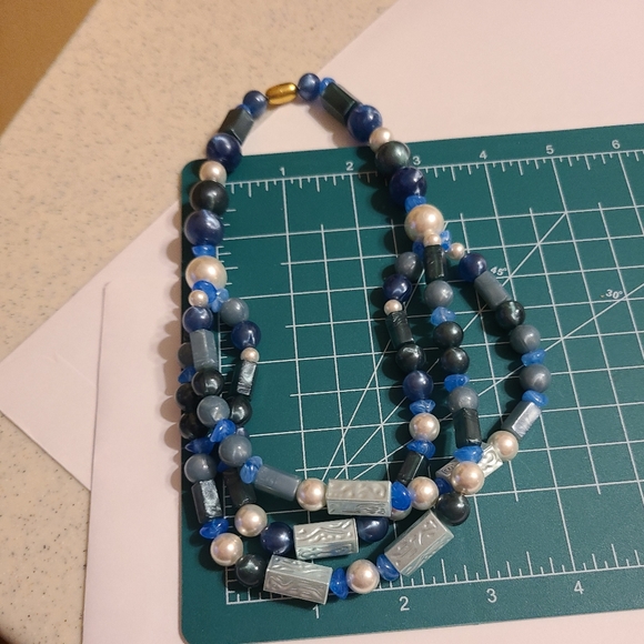 Vintage Ladies Necklace - Picture 13 of 13